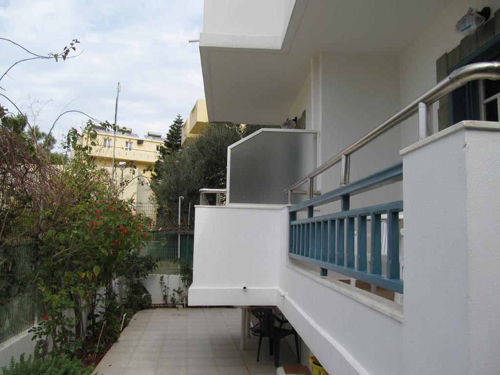 Villa Contessa Apartments "By Checkin" Malia  Exterior photo